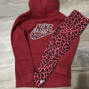 Nike size 5 girl set